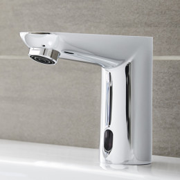 Смеситель для умывальника Grohe Euroeco Cosmopolitan E электронный инфракрасный без функции смешивания хромированный